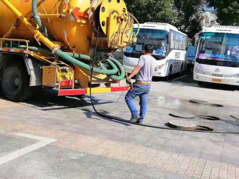 青山区下水道疏通，市政污水管道清洗，清理隔油池抽粪